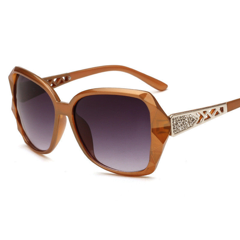 Oversized Retro Sunglasses – Big-Frame Shades (Multiple Colors) - The Dock Drop