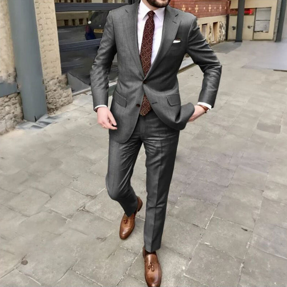 Executive Harbor Slim-Fit Suit Set