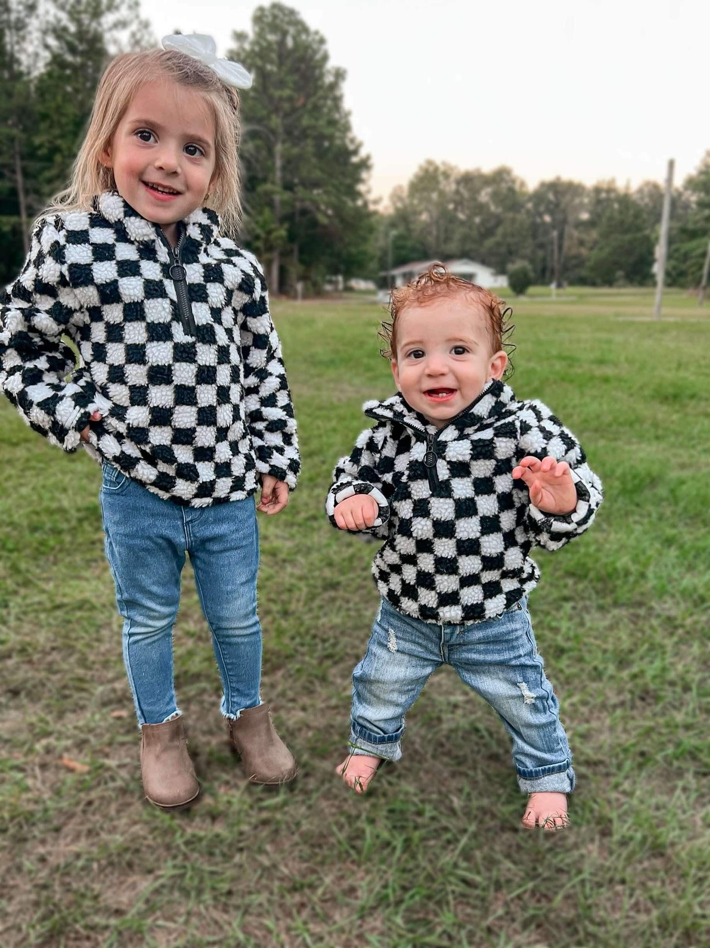 Black checkered print Sherpa - The Dock Drop