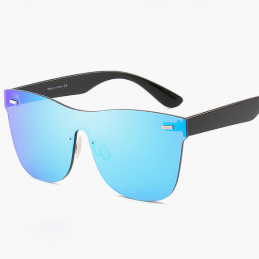 Teen Sport Shield Sunglasses – Sleek Wraparound Style