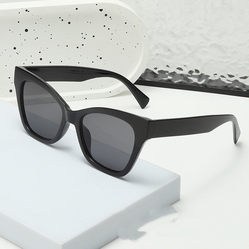 Breakwater Edge™ Fashion Sunglasses