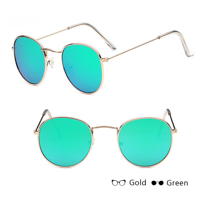 SunsetVista™ Oversized Mirrored Sunglasses – UV Protection, Bold Style - The Dock Drop