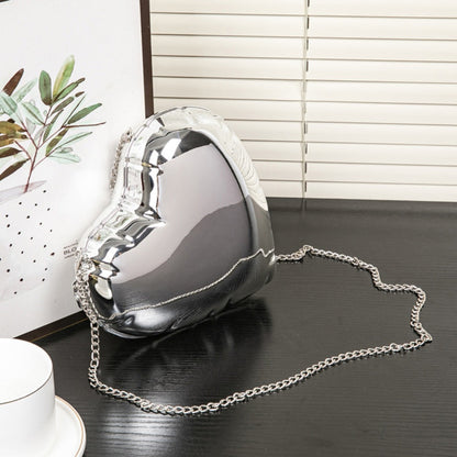 Love-type exquisite small clutch bag