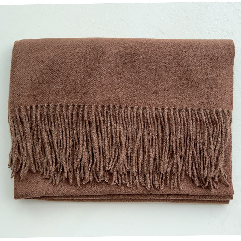 Soft Cashmere-Blend Scarf – Elegant Travel Essential - The Dock Drop