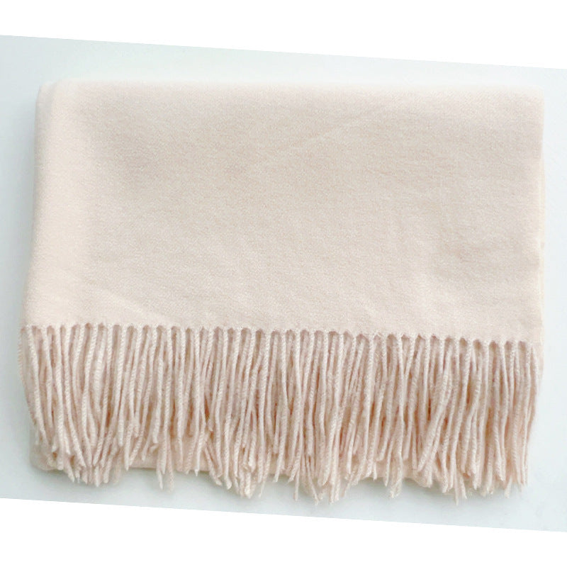 Soft Cashmere-Blend Scarf – Elegant Travel Essential - The Dock Drop