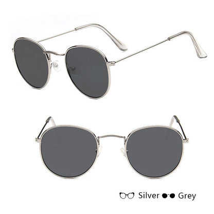 SunsetVista™ Oversized Mirrored Sunglasses – UV Protection, Bold Style - The Dock Drop