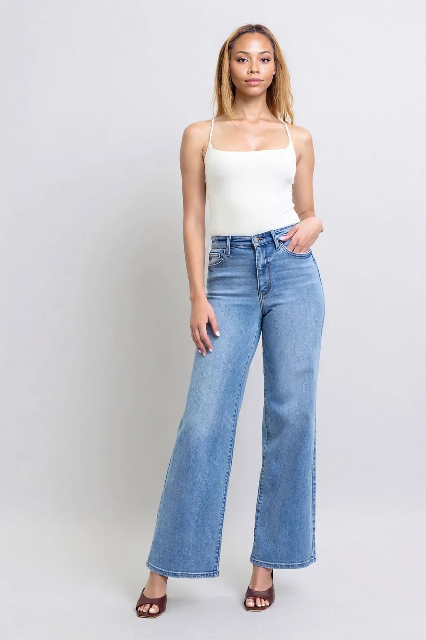 Judy Blue Full Size Wide Leg Jeans – Medium – 9(29)