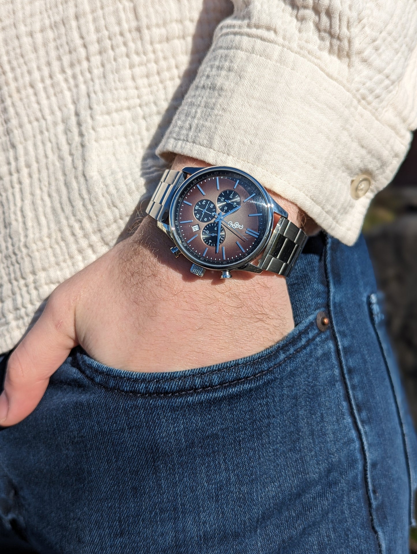 Brown Retro Chronograph - The Dock Drop