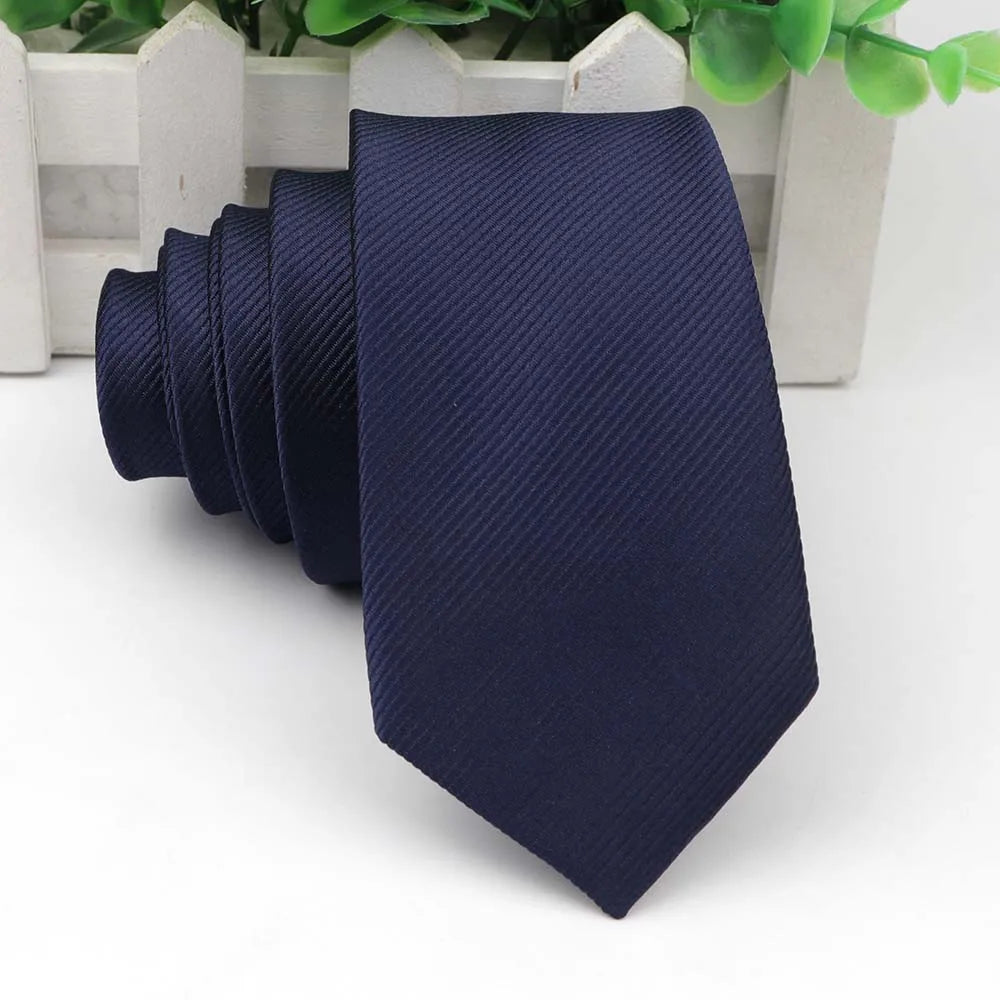 Men’s Solid Color Tie – Classic Slim Design for Formal or Cruise Evenings
