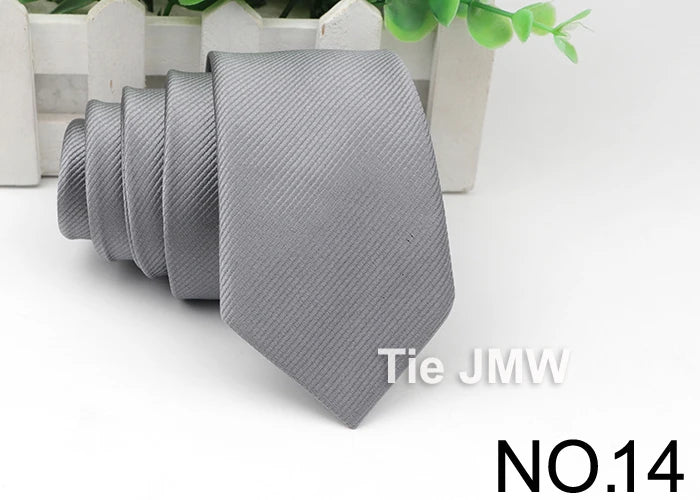 Men’s Solid Color Tie – Classic Slim Design for Formal or Cruise Evenings