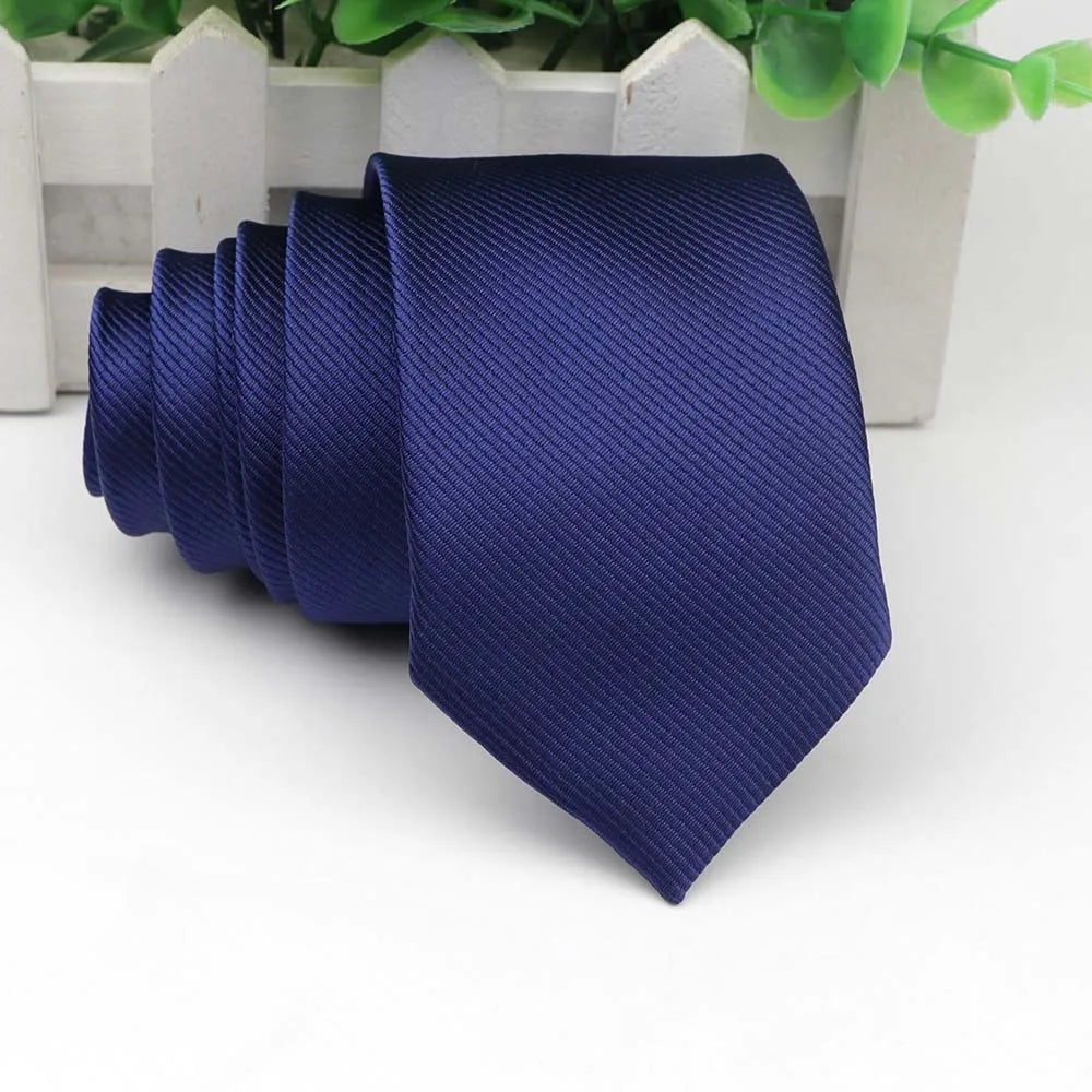 Men’s Solid Color Tie – Classic Slim Design for Formal or Cruise Evenings