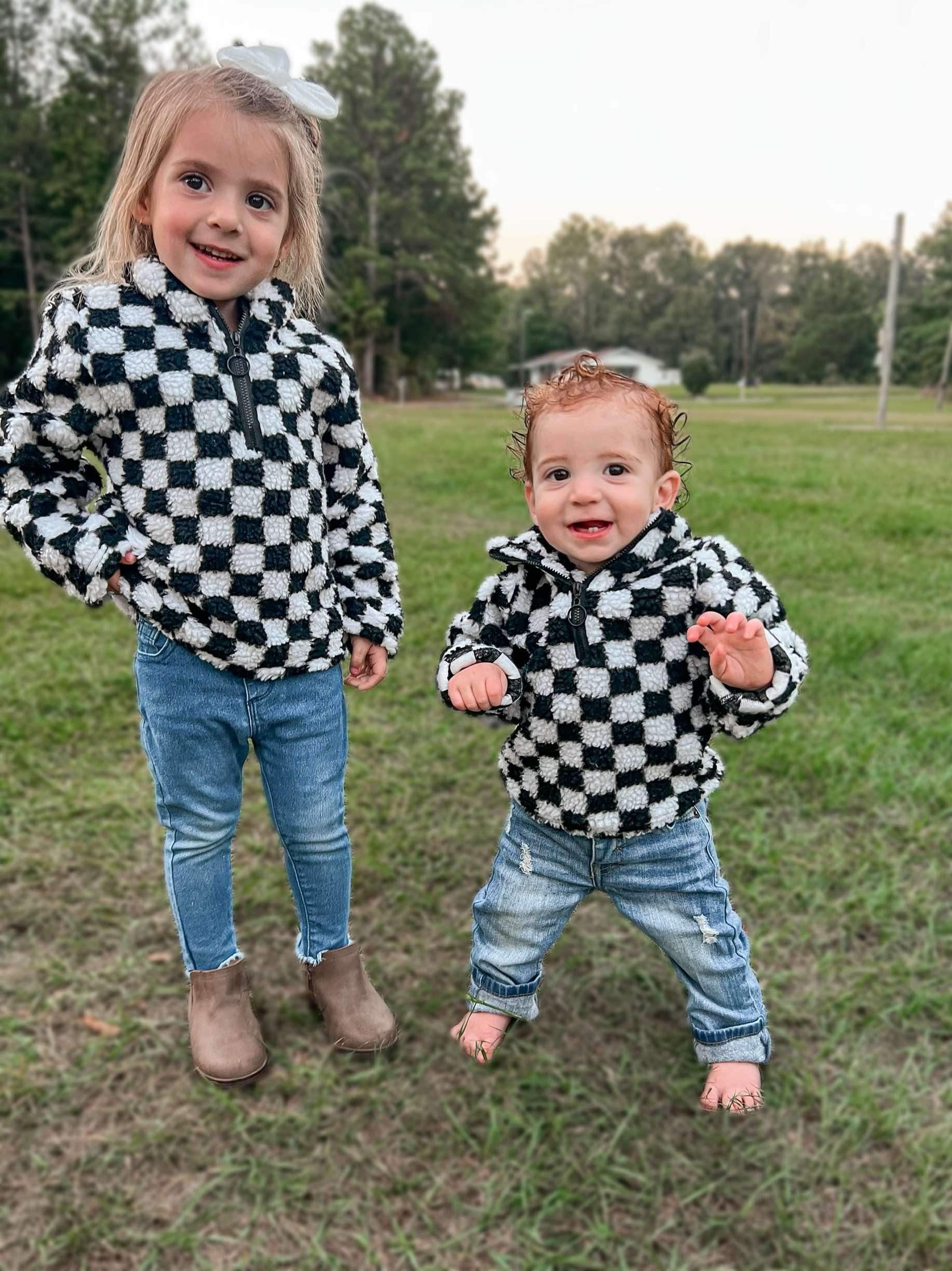 Black checkered print Sherpa - The Dock Drop