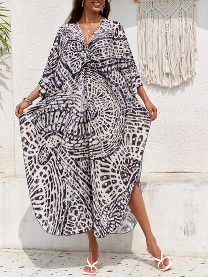 Women’s Flowing Caftan Cover-Up – Beach & Poolside Elegance