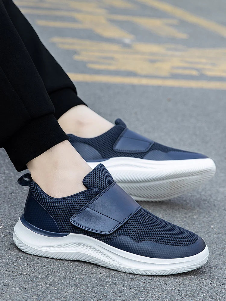 Men’s Wide Fit Walking Shoes – Adjustable Comfort Sneakers – Black – 43