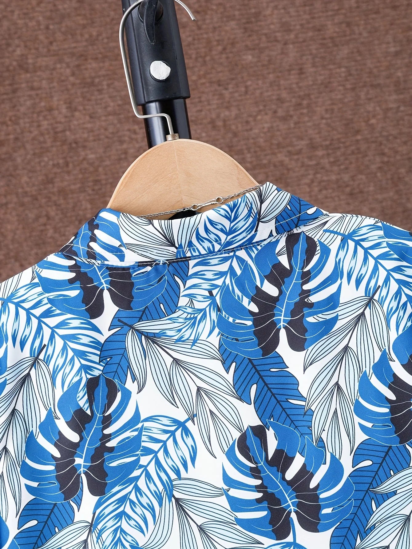 Boys’ Leaf-Print Shirt & Shorts Set – Lightweight Stretch