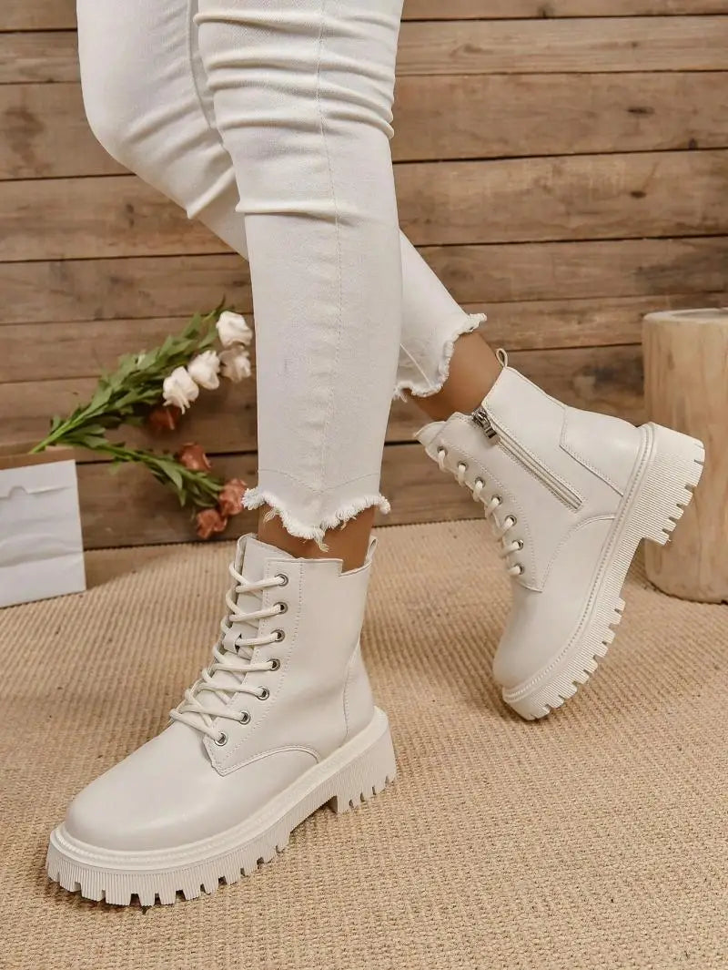 Women’s Plush-Lined Lace-Up Winter Boots – Warm, Non-Slip & Street Style Ready