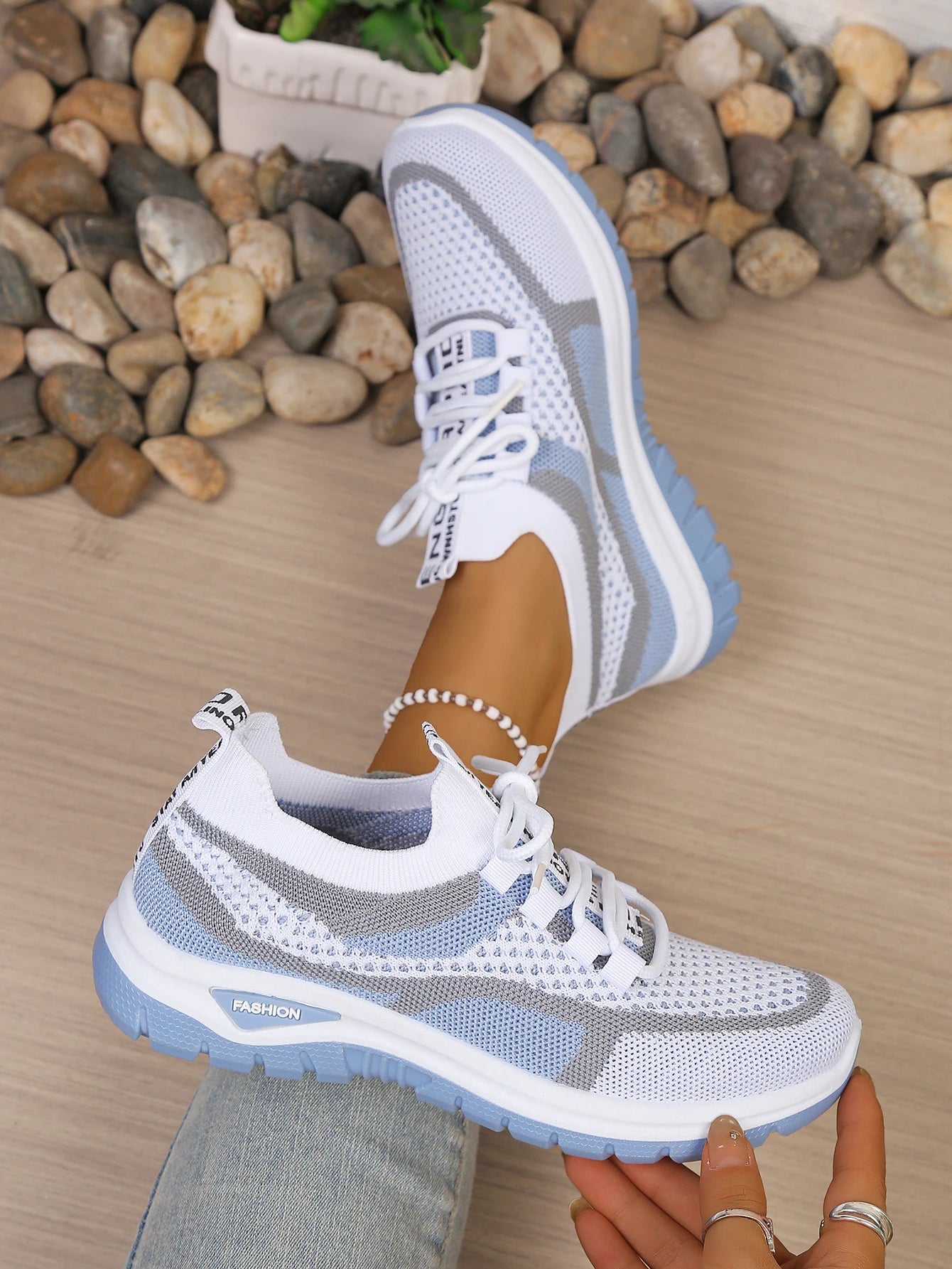 Women’s Lightweight Patchwork Lace-Up Sneakers – Casual Travel Walking Shoes