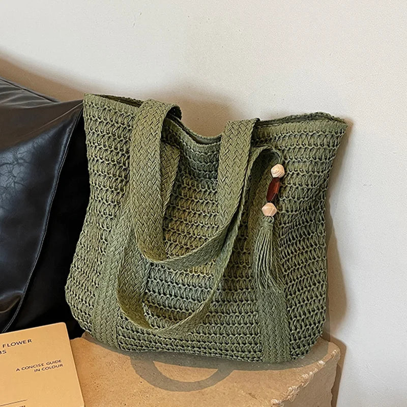 Women’s Woven Vacation Tote Bag – Lightweight Straw Beach Bag with Zipper