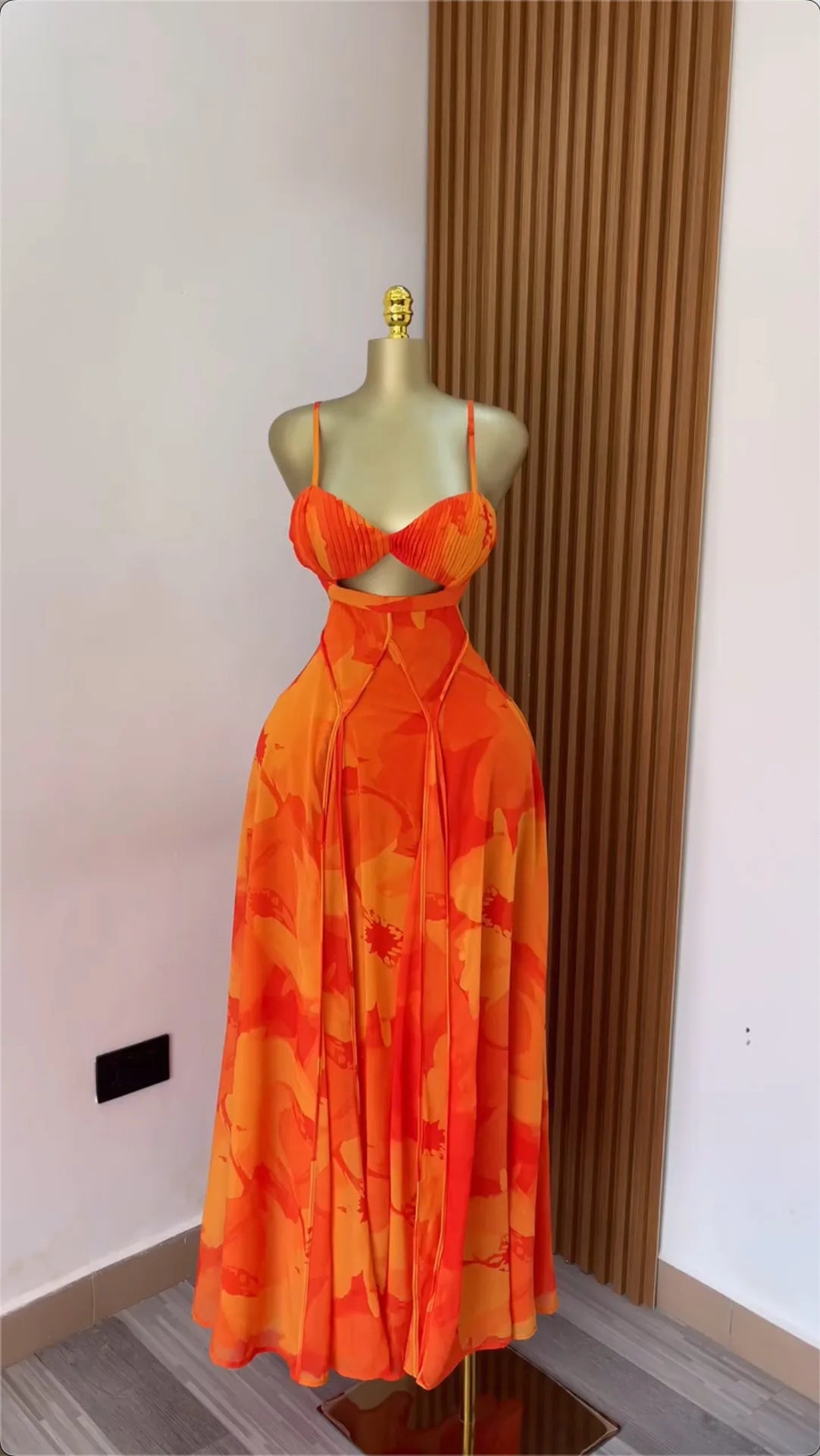 Women’s Floral Maxi Dress – Backless Spaghetti Strap Swing Dress