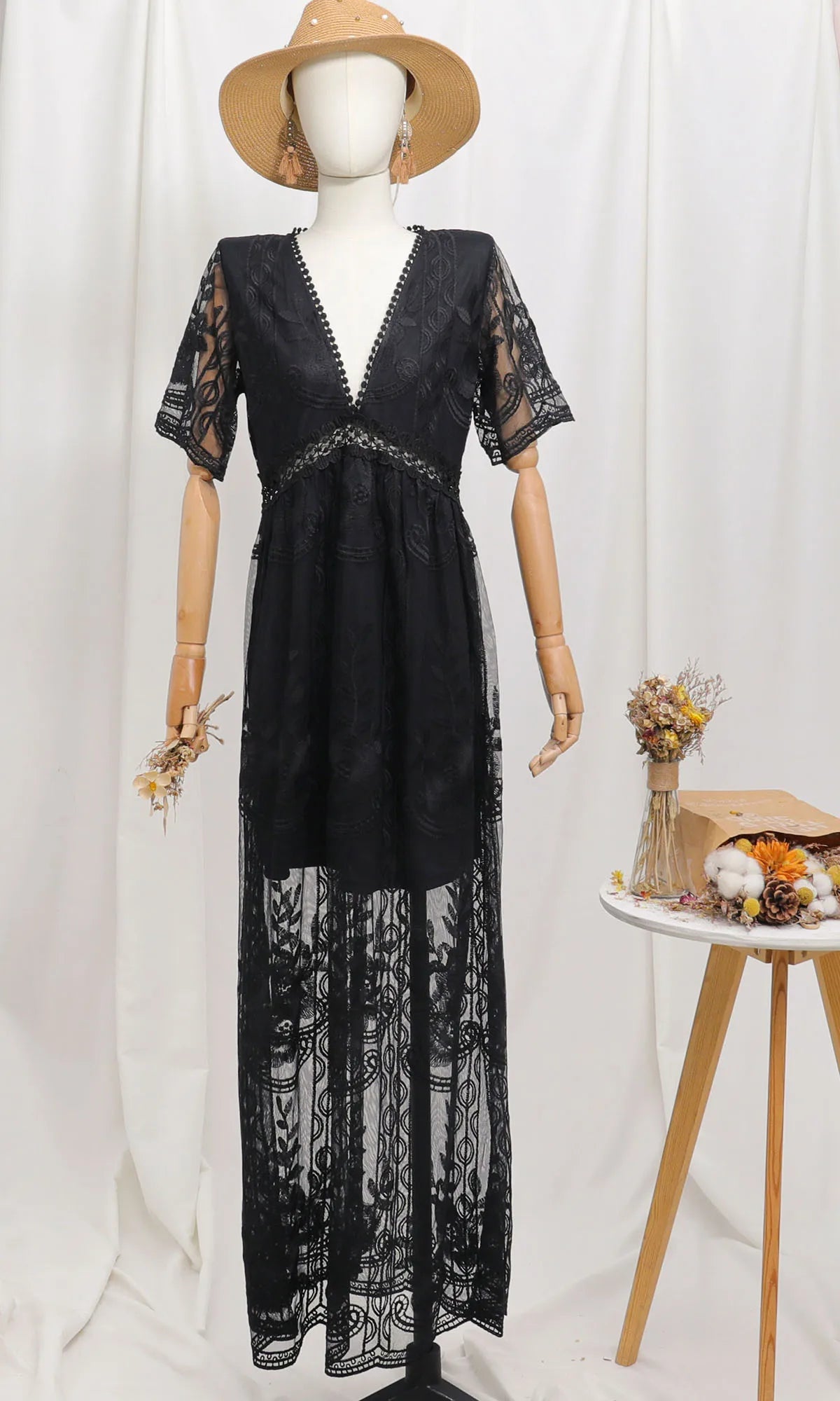 Women’s Embroidered Lace Maxi Dress – Elegant White Boho Beach Style
