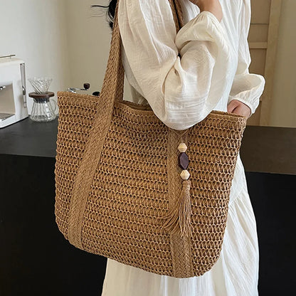 Women’s Woven Vacation Tote Bag – Lightweight Straw Beach Bag with Zipper