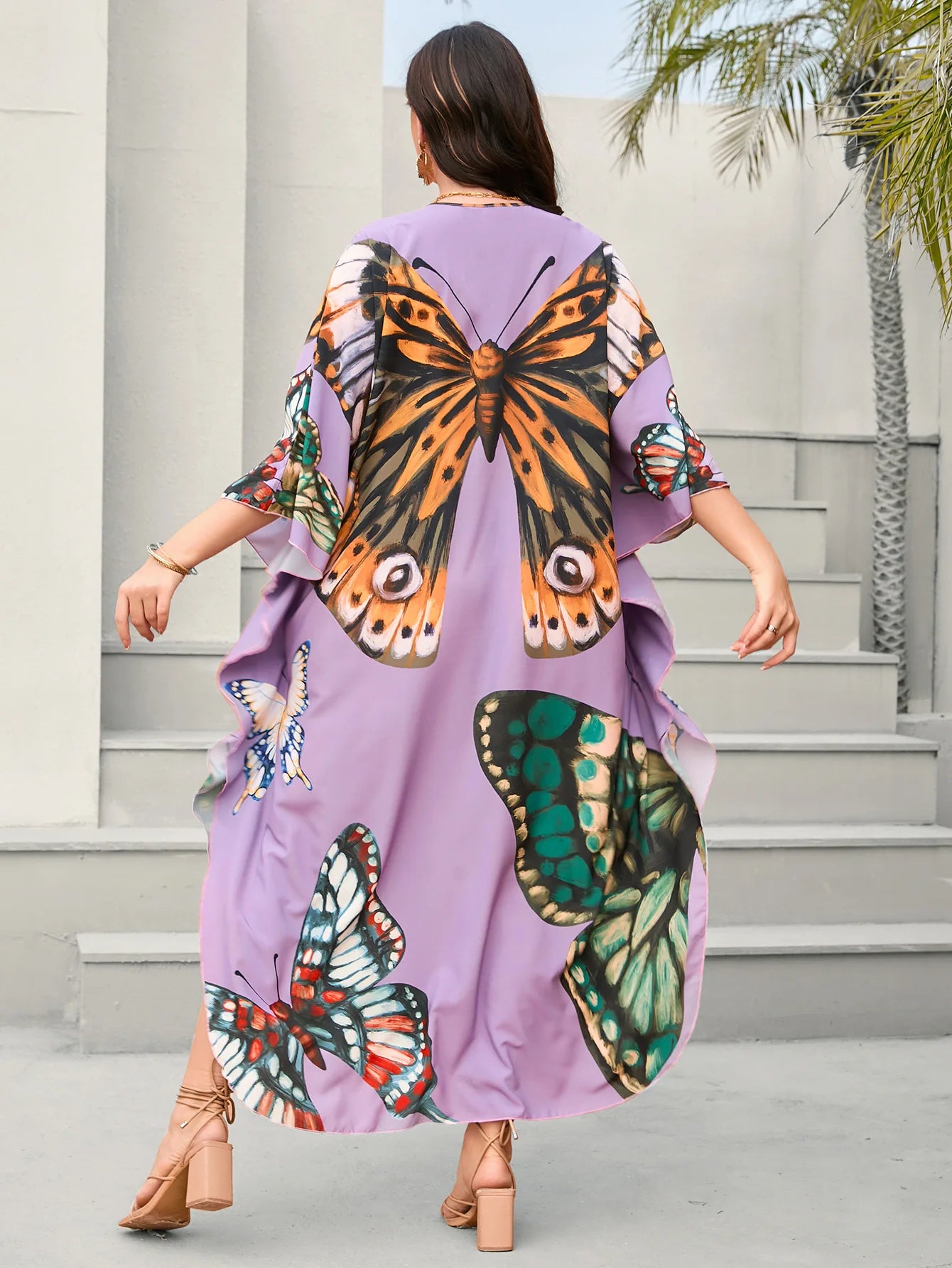 Women’s Flowing Caftan Cover-Up – Beach & Poolside Elegance