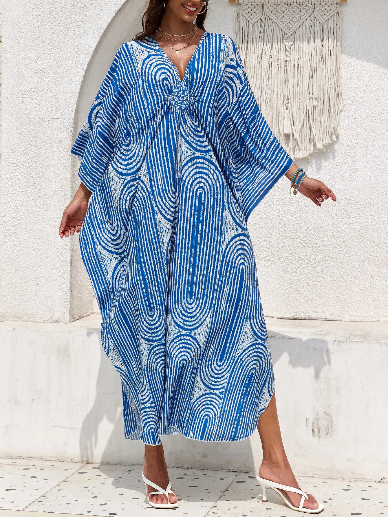 Women’s Flowing Caftan Cover-Up – Beach & Poolside Elegance