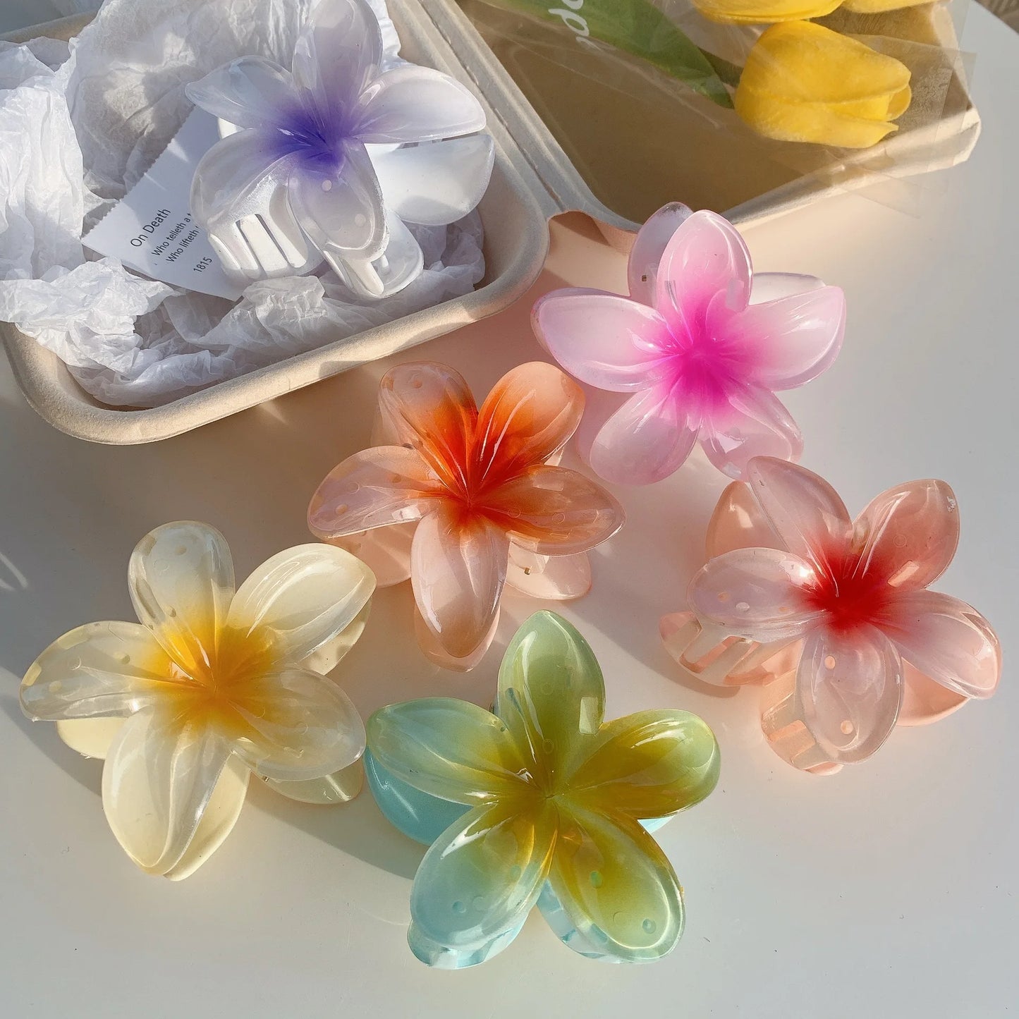 Tropical Flower Hair Claw Clip – Gradient Color