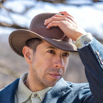 Men’s Wool Felt Fedora Hat – Crushable Outback Style