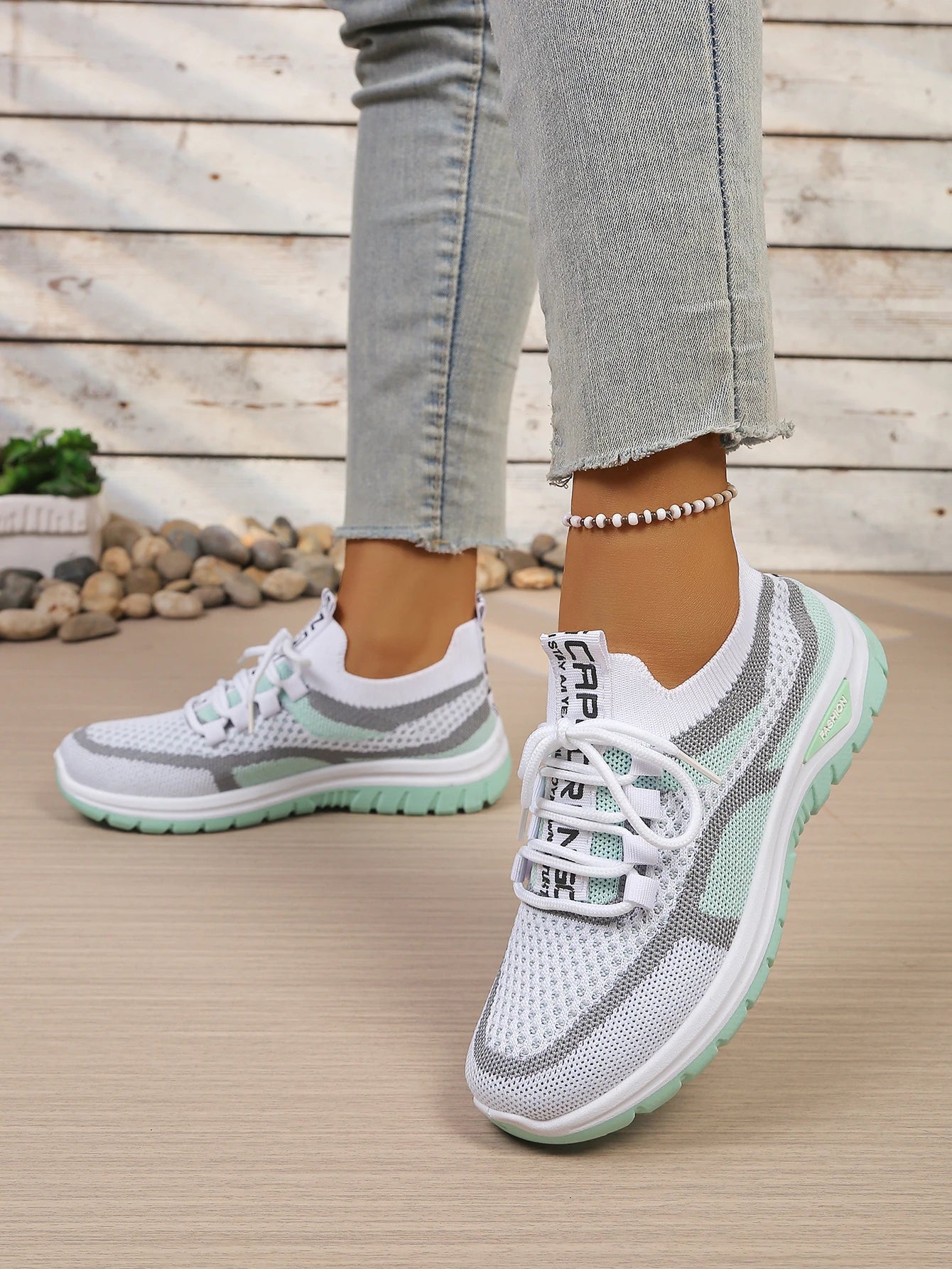 Women’s Lightweight Patchwork Lace-Up Sneakers – Casual Travel Walking Shoes