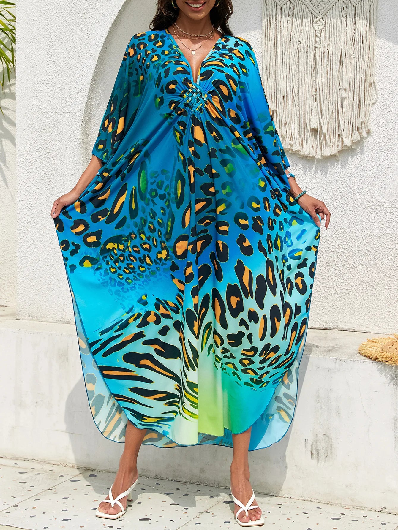 Women’s Flowing Caftan Cover-Up – Beach & Poolside Elegance