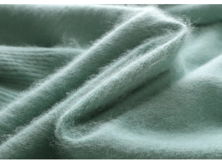 Men’s V-Neck Knit Pullover – Soft Touch, Smart Casual