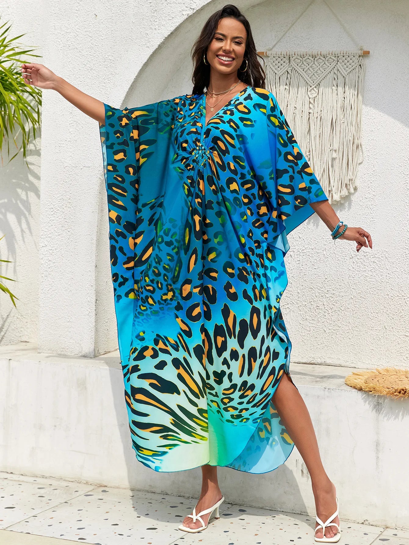Women’s Flowing Caftan Cover-Up – Beach & Poolside Elegance