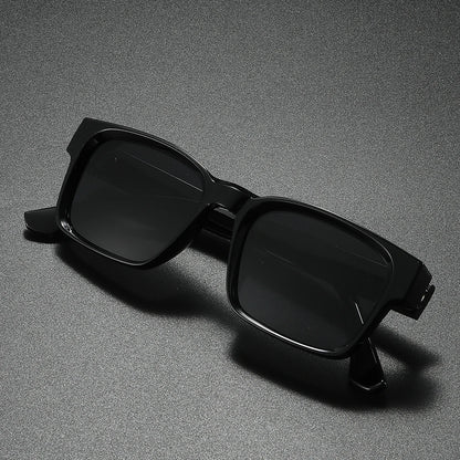 Classic Square Polarized Sunglasses – UV400 Unisex Travel Shades