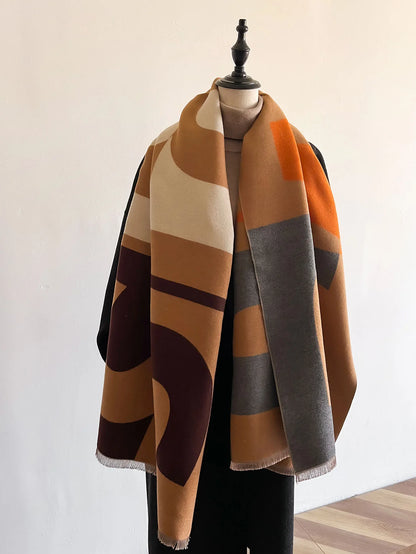 Women’s Geometric Cashmere-Feel Scarf – Reversible, Warm & Elegant