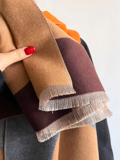 Women’s Geometric Cashmere-Feel Scarf – Reversible, Warm & Elegant