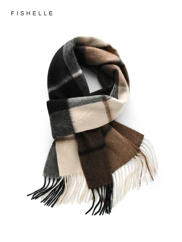 Cashmere Plaid Scarf – Soft, Warm, Travel-Ready
