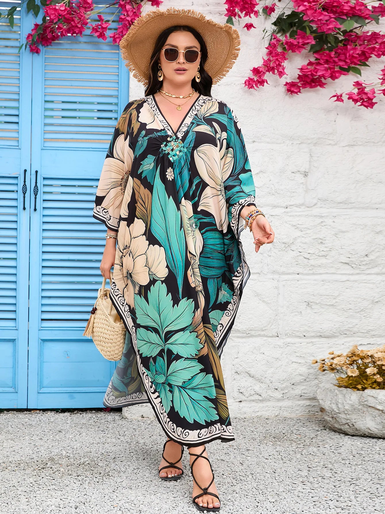Women’s Flowing Caftan Cover-Up – Beach & Poolside Elegance