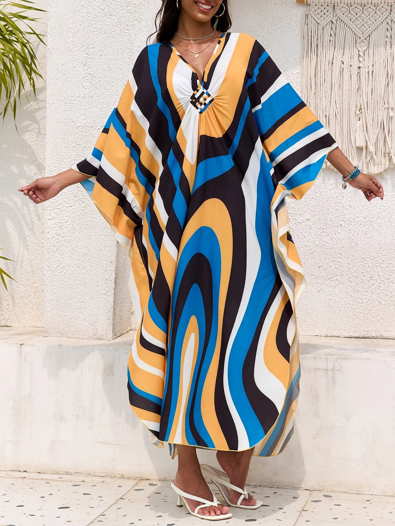 Women’s Flowing Caftan Cover-Up – Beach & Poolside Elegance