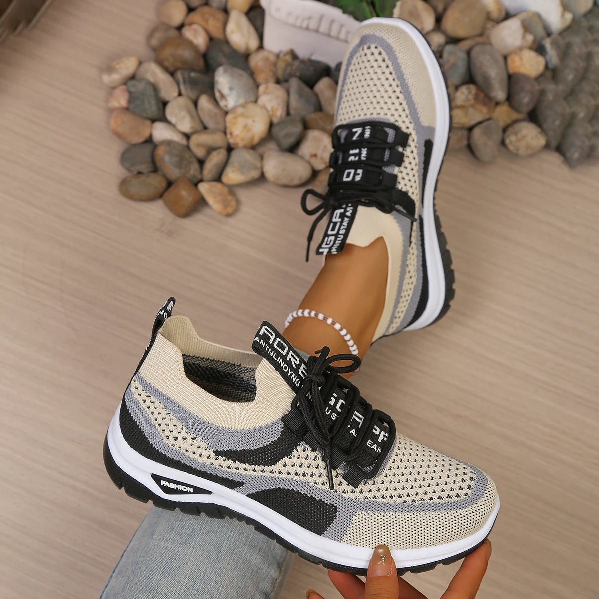 Women’s Lightweight Patchwork Lace-Up Sneakers – Casual Travel Walking Shoes