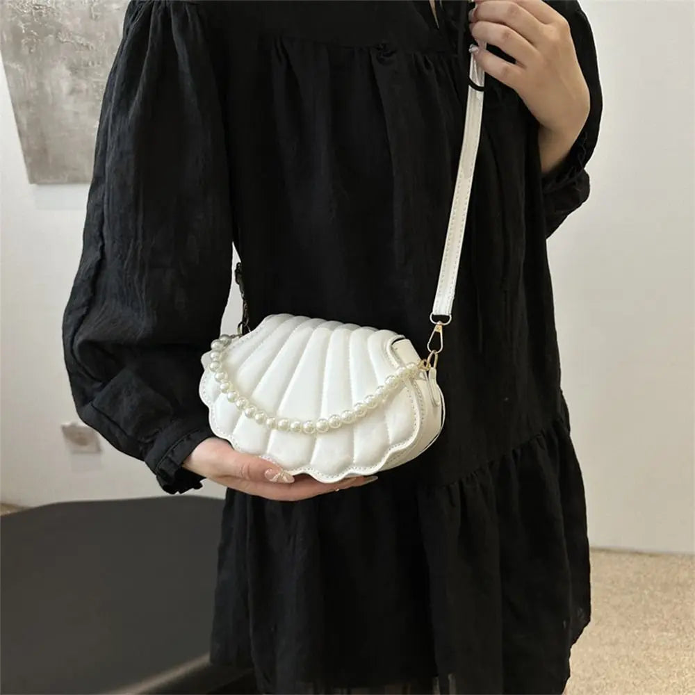 Shell-Shaped Crossbody Bag – Pearl Trim, Compact Chic