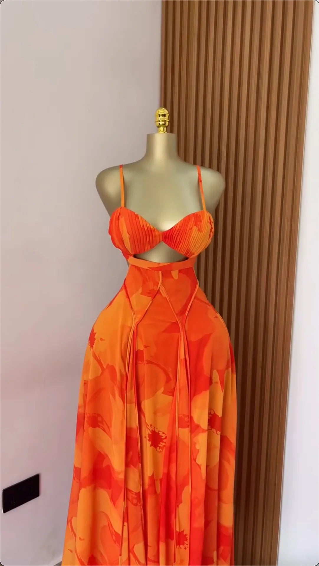 Women’s Floral Maxi Dress – Backless Spaghetti Strap Swing Dress