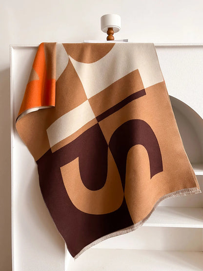 Women’s Geometric Cashmere-Feel Scarf – Reversible, Warm & Elegant