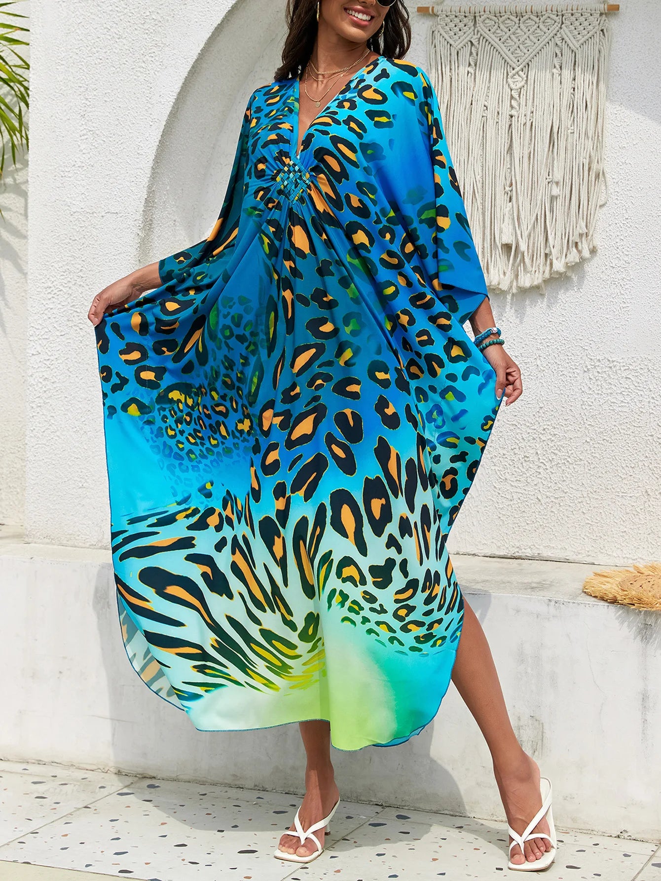 Women’s Flowing Caftan Cover-Up – Beach & Poolside Elegance