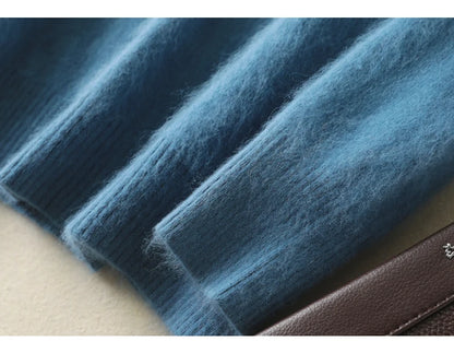 Men’s V-Neck Knit Pullover – Soft Touch, Smart Casual