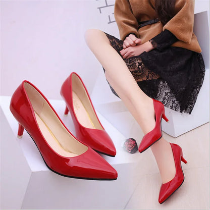 Women’s Classic Heeled Pumps – Slip-On, Office to Evening