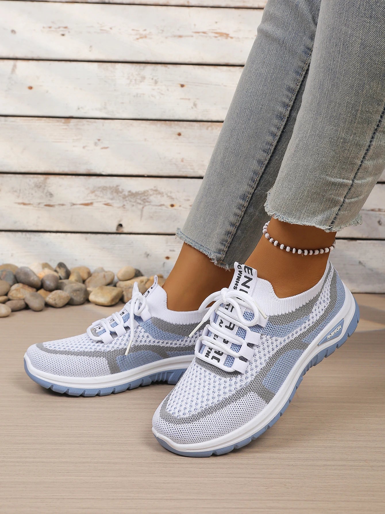 Women’s Lightweight Patchwork Lace-Up Sneakers – Casual Travel Walking Shoes