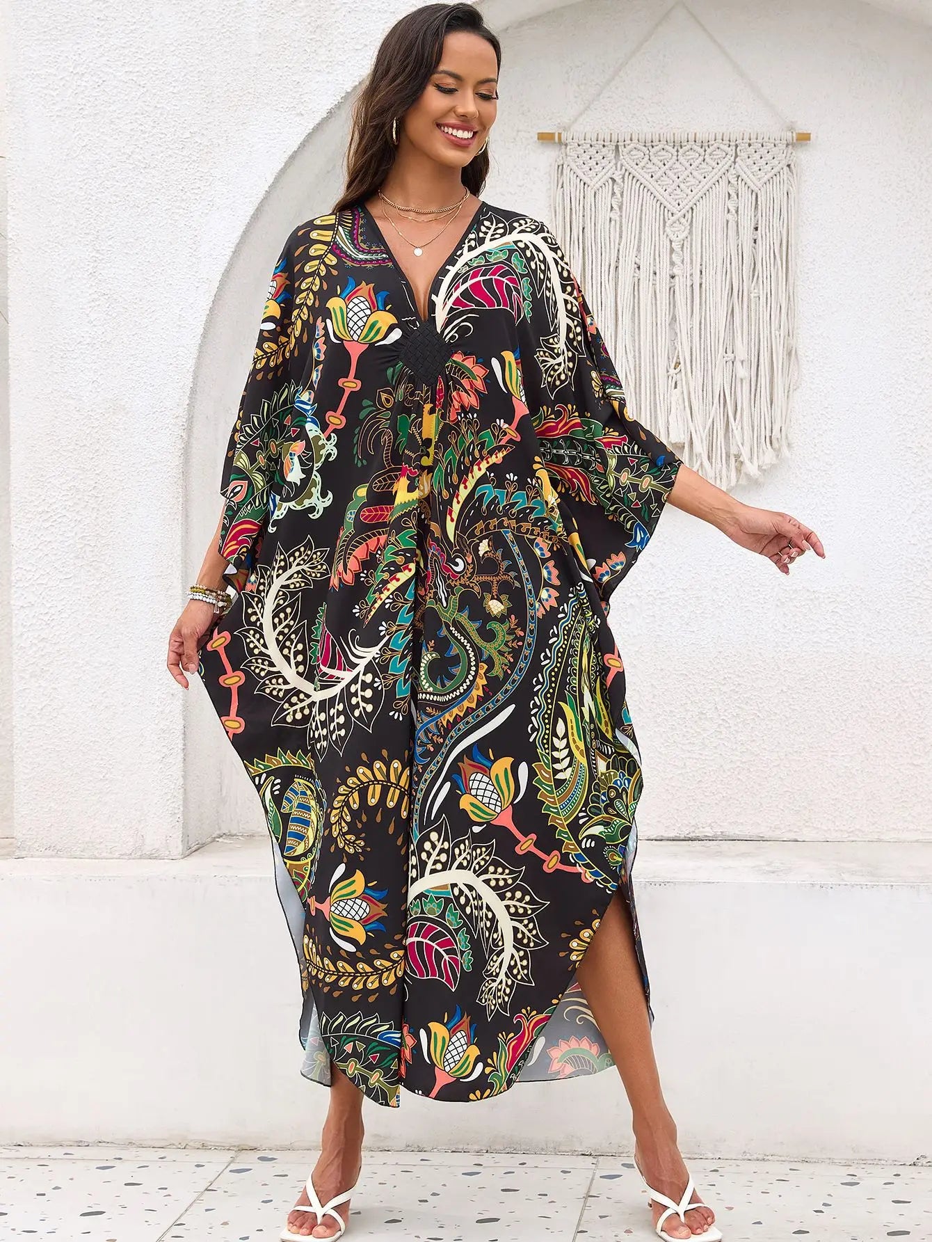 Women’s Flowing Caftan Cover-Up – Beach & Poolside Elegance