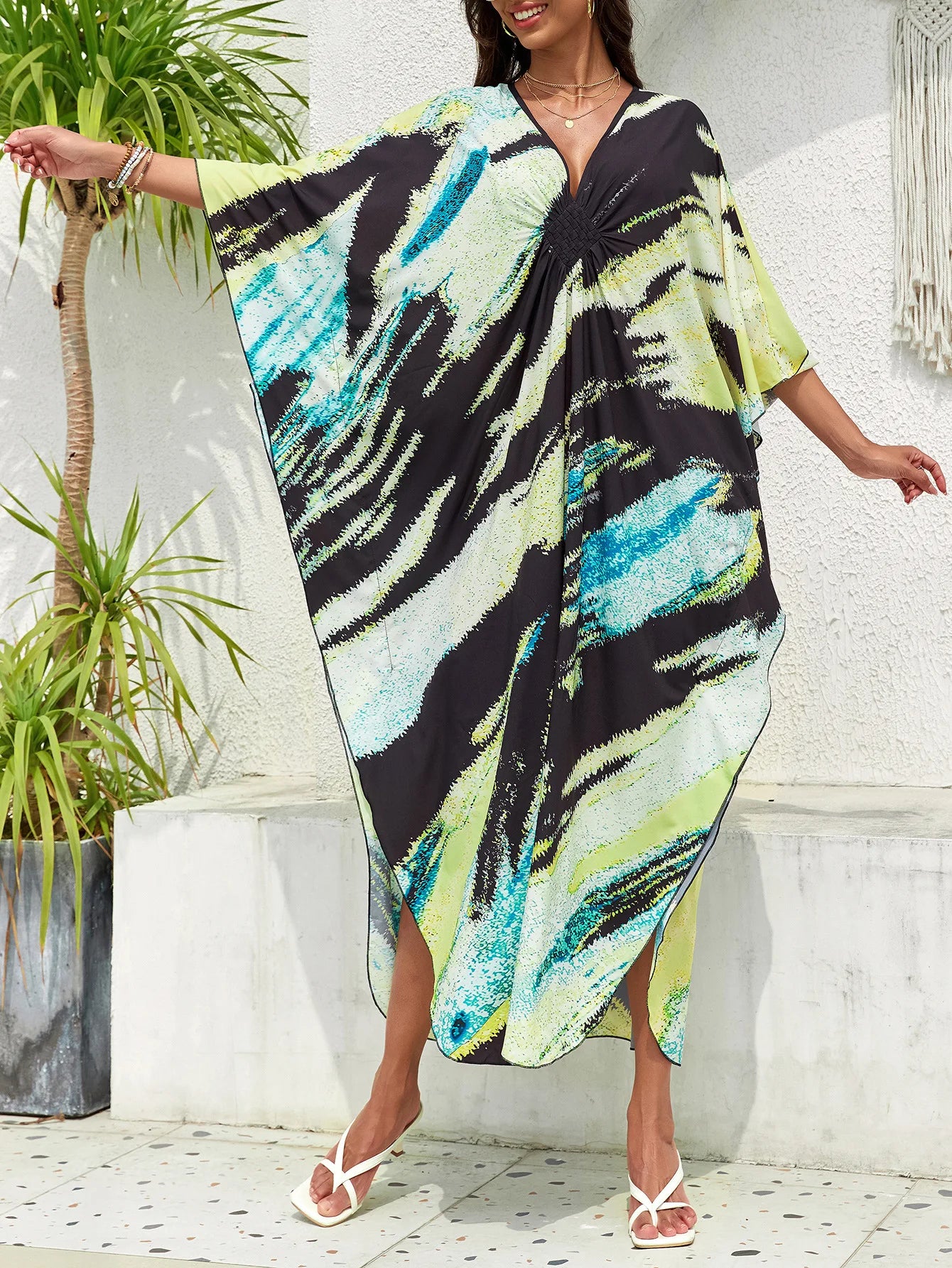 Women’s Flowing Caftan Cover-Up – Beach & Poolside Elegance