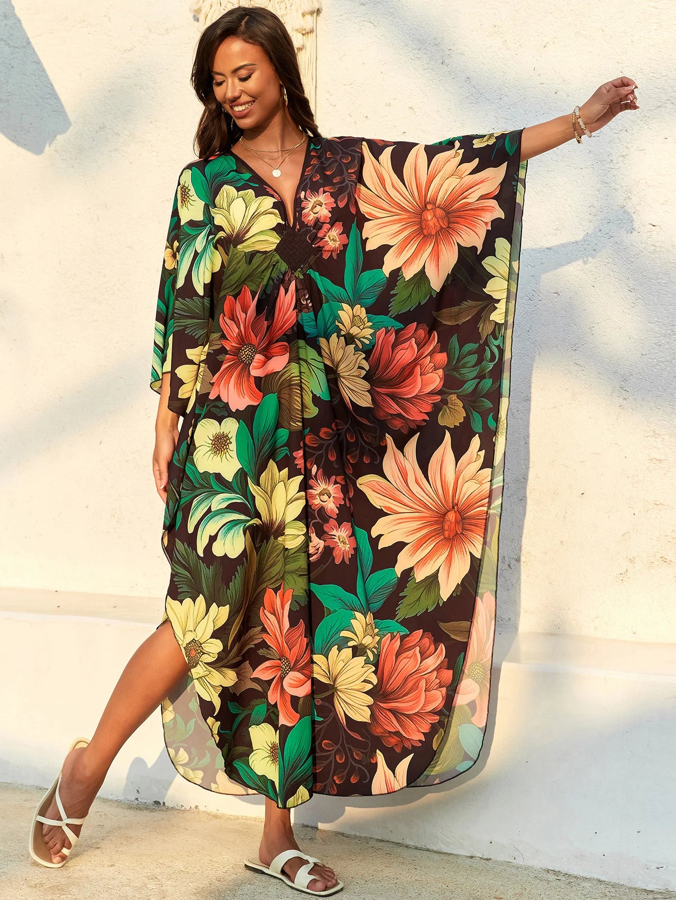 Women’s Flowing Caftan Cover-Up – Beach & Poolside Elegance